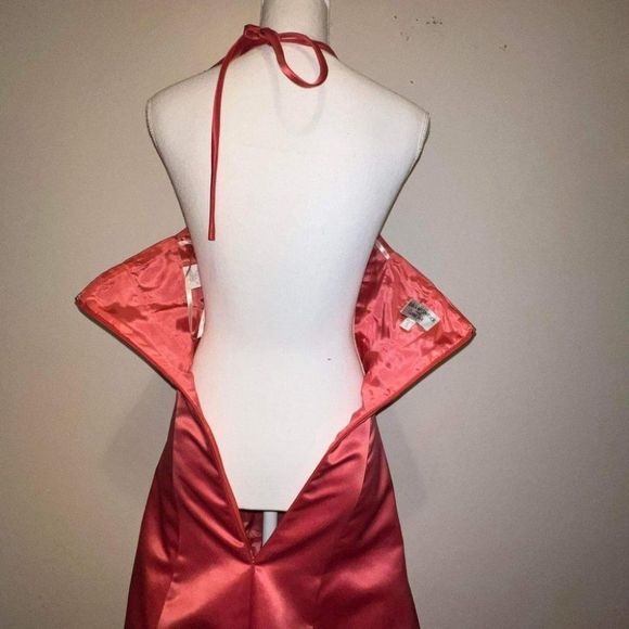 Jessica McClintock for Gunne Sax Coral Pink Halter Gown Dress Size 3/4 - Picture 7 of 14